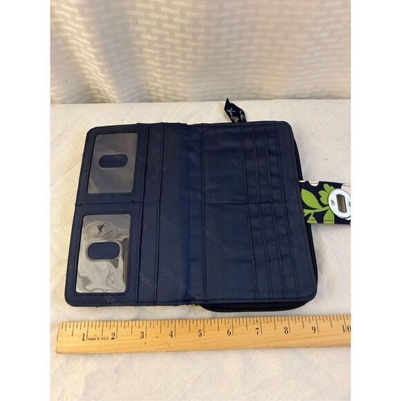 Vera Bradley turn key wallet navy green 7.5x4.5” - Picture 5 of 5